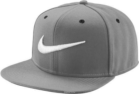 Бейсболка Nike