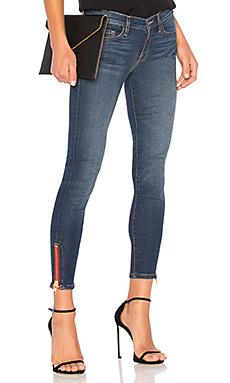 Джинсы Etienne Marcel Джинсы Etienne Marcel