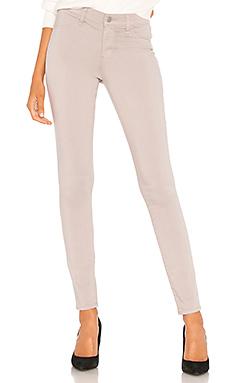 Джинсы J Brand