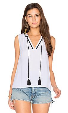 Футболка Line & Dot