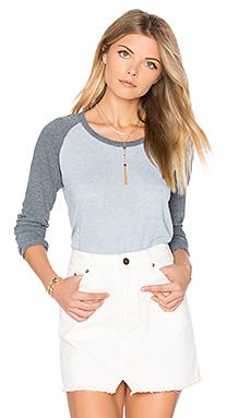 Футболка MONROW