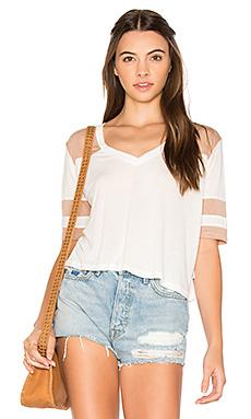 Футболка RVCA