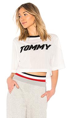 Топ Tommy Hilfiger