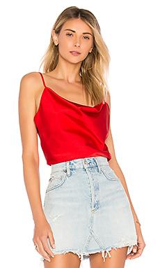 Футболка L'Academie