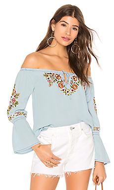 Топ cupcakes and cashmere Топ cupcakes and cashmere