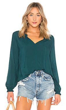 Топ Velvet by Graham & Spencer