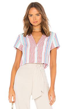 Футболка L'Academie