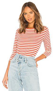 Футболка  - Красный цвет