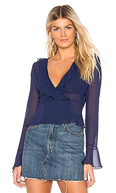 Блузка About Us