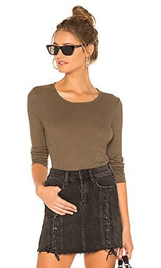 Футболка SUNDRY