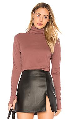 Топ Michael Lauren