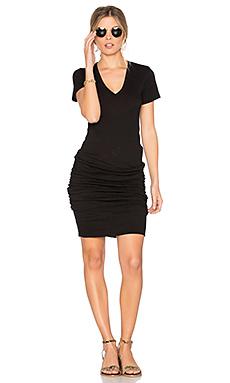 Платье MONROW Платье MONROW