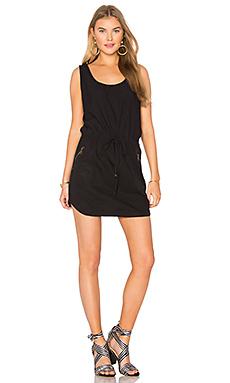 Платье YFB CLOTHING Платье YFB CLOTHING