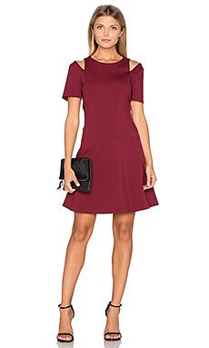 Платье 1. STATE