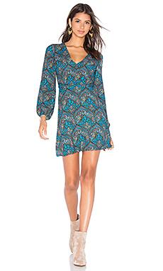 Платье Alice + Olivia