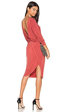 Платье YFB CLOTHING Платье YFB CLOTHING