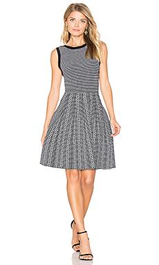 Платье Alice + Olivia