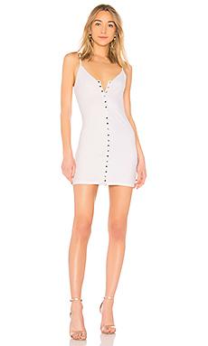 Платье by the way.