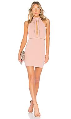 Платье by the way.