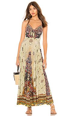 Платье Camilla