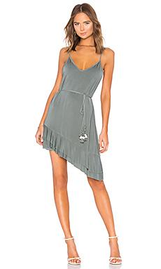 Платье YFB CLOTHING Платье YFB CLOTHING