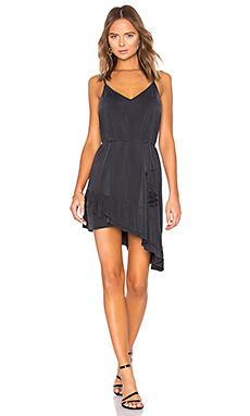 Платье YFB CLOTHING Платье YFB CLOTHING