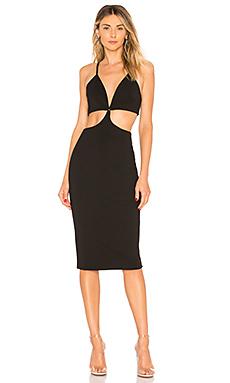 Платье by the way.