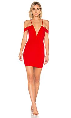 Платье by the way.