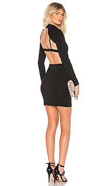 Платье by the way.