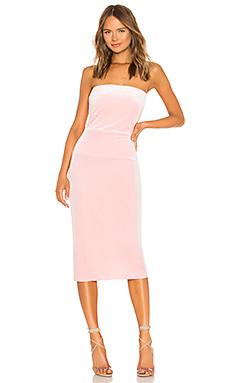 Платье Norma Kamali Платье Norma Kamali