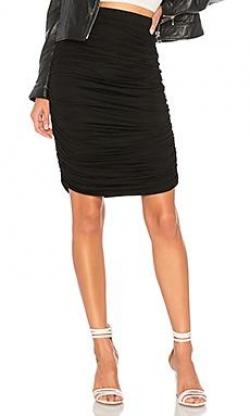 Юбка by the way.