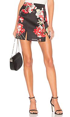 Юбка by the way.