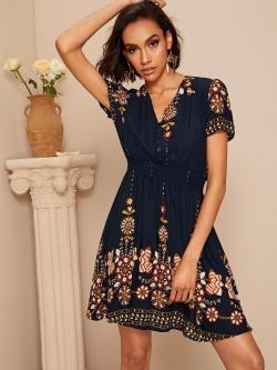 футболка SheIn футболка SheIn