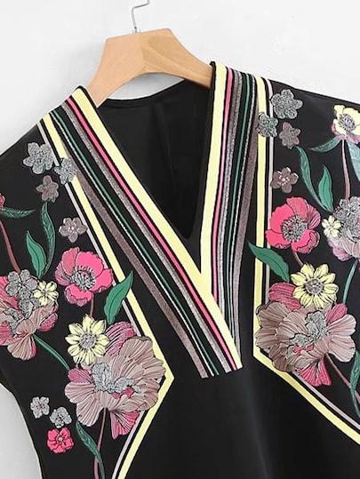 футболка SheIn