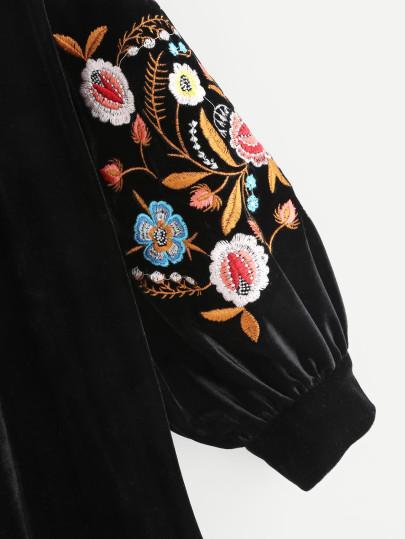 Платье SheIn