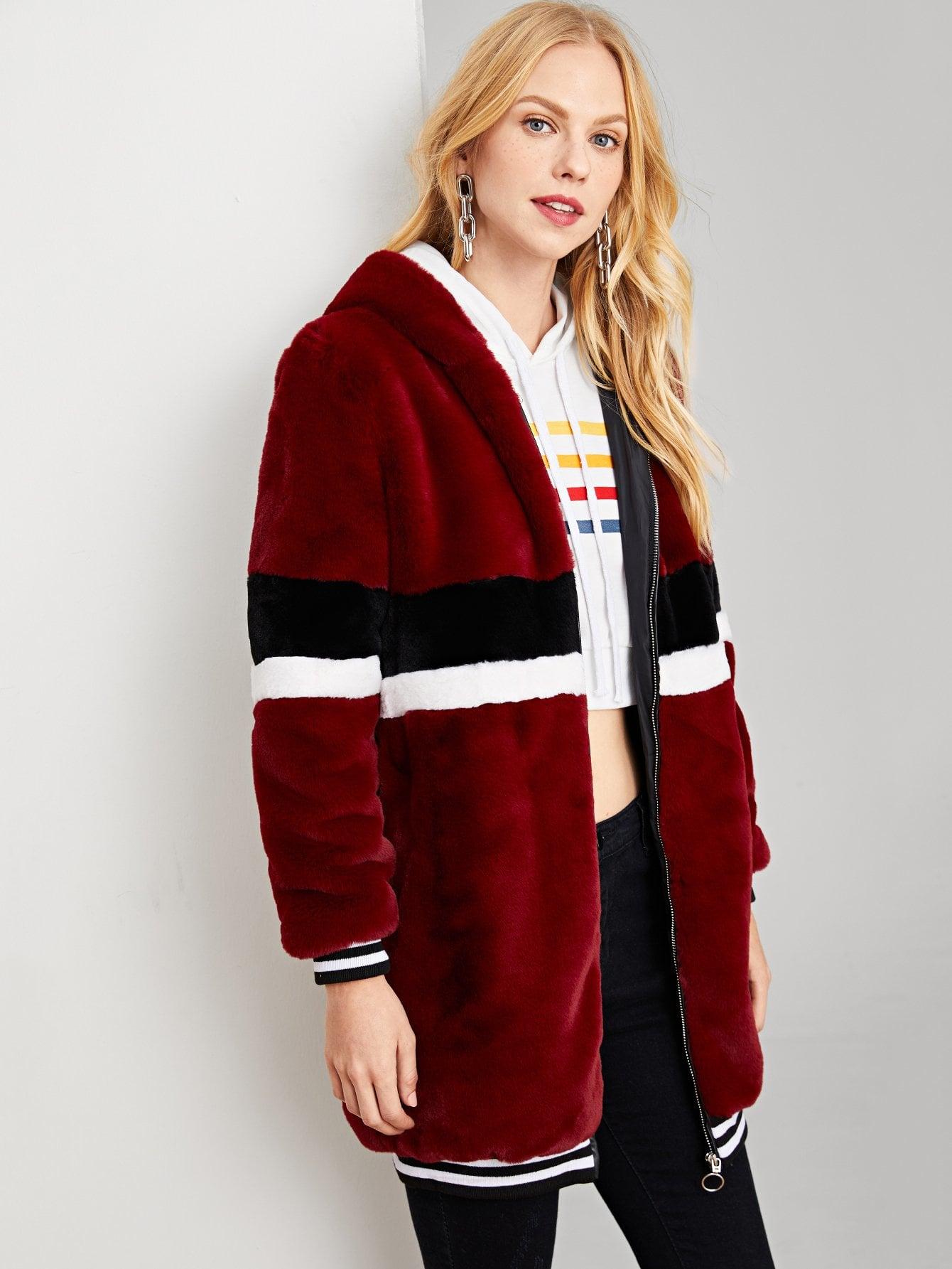 футболка SheIn