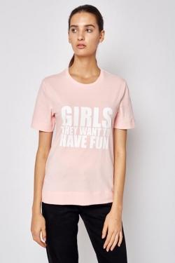 Футболка Forward by Денис Симачев