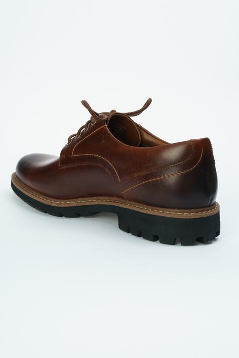 Шарфы и платки Clarks