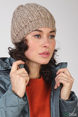 Шапка Coccinelle