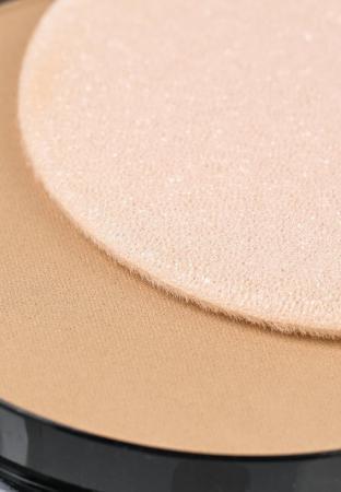 Тональное средство Max Factor