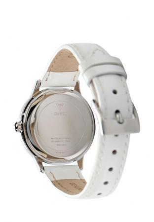 Часы Guess