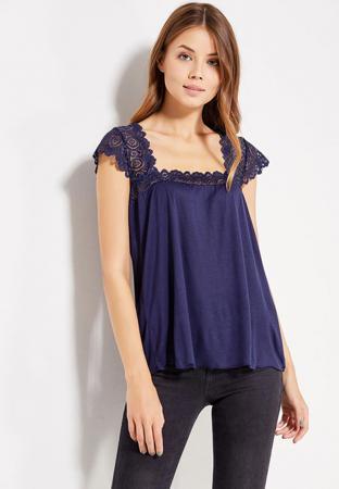 Футболка OVS