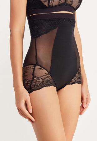 Корректирующее бельё Spanx