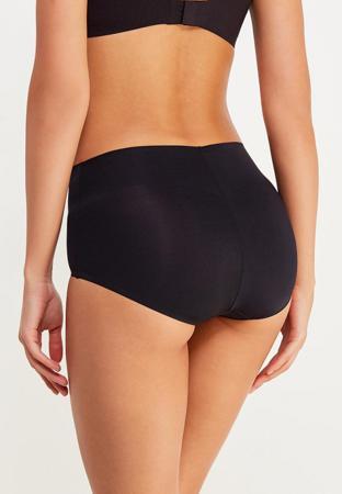 Корректирующее бельё Spanx