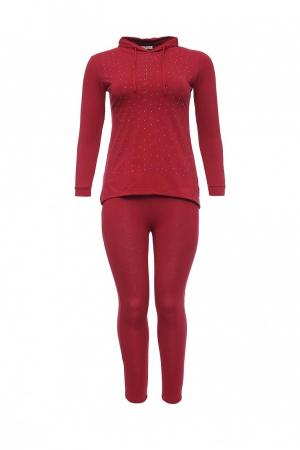 Костюм  - красный цвет