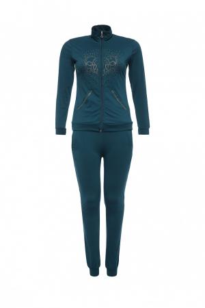 Костюм  - зеленый цвет