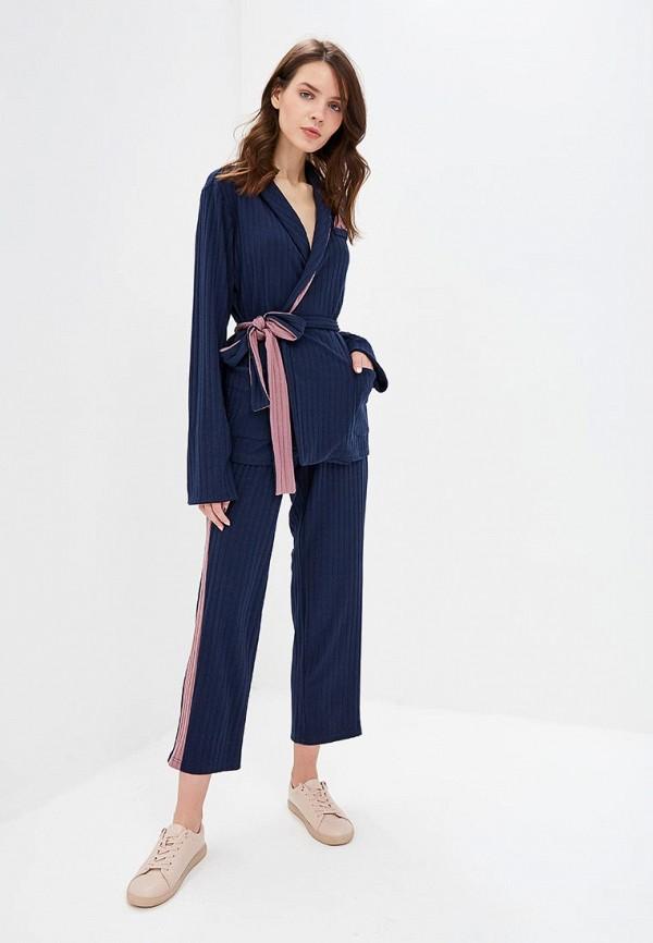 Костюм  - синий цвет