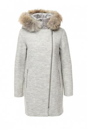 Пальто  - серый цвет
