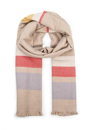 Палантин Mango