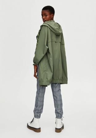 Плащ Pull&Bear